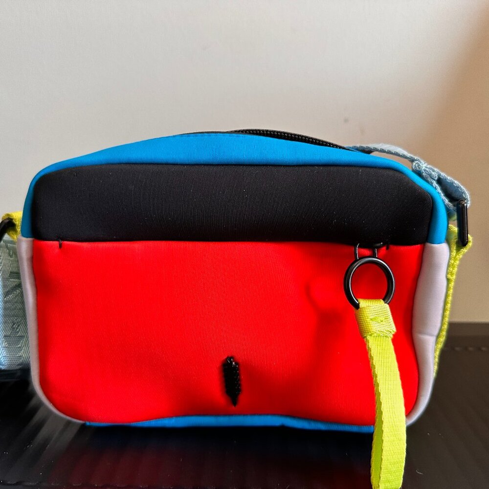 Thacker Crossbody Neoprene Bag